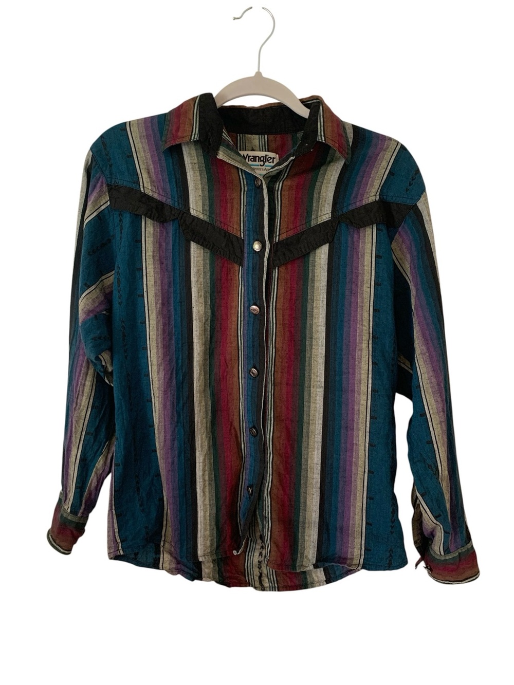 Vintage Wrangler Authentic Western Apparel
Southwestern Striped Button Shirt S